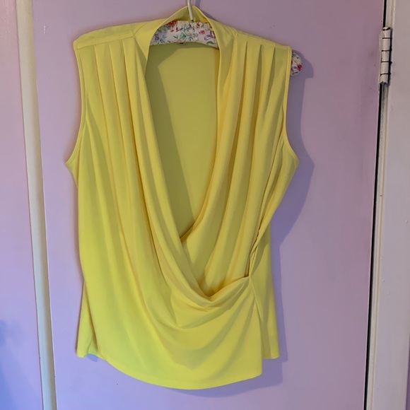 3/10$ TanJay top - Picture 1 of 8